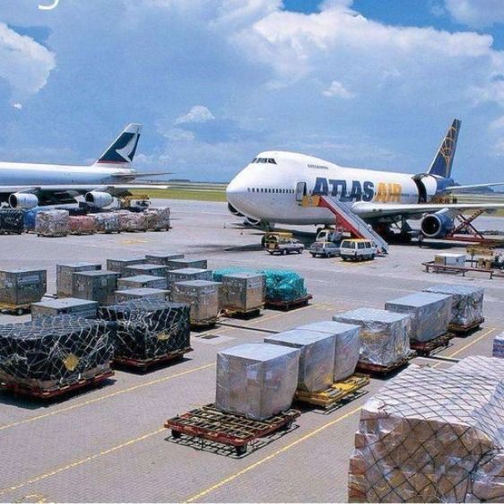 FOB FBA Fcl Sea Shipment Service จัดส่งจากจีนไปยังสหราชอาณาจักร เยอรมนี ตัวแทนขนส่งสินค้าทางอากาศ ผู้ให้บริการขนส่ง